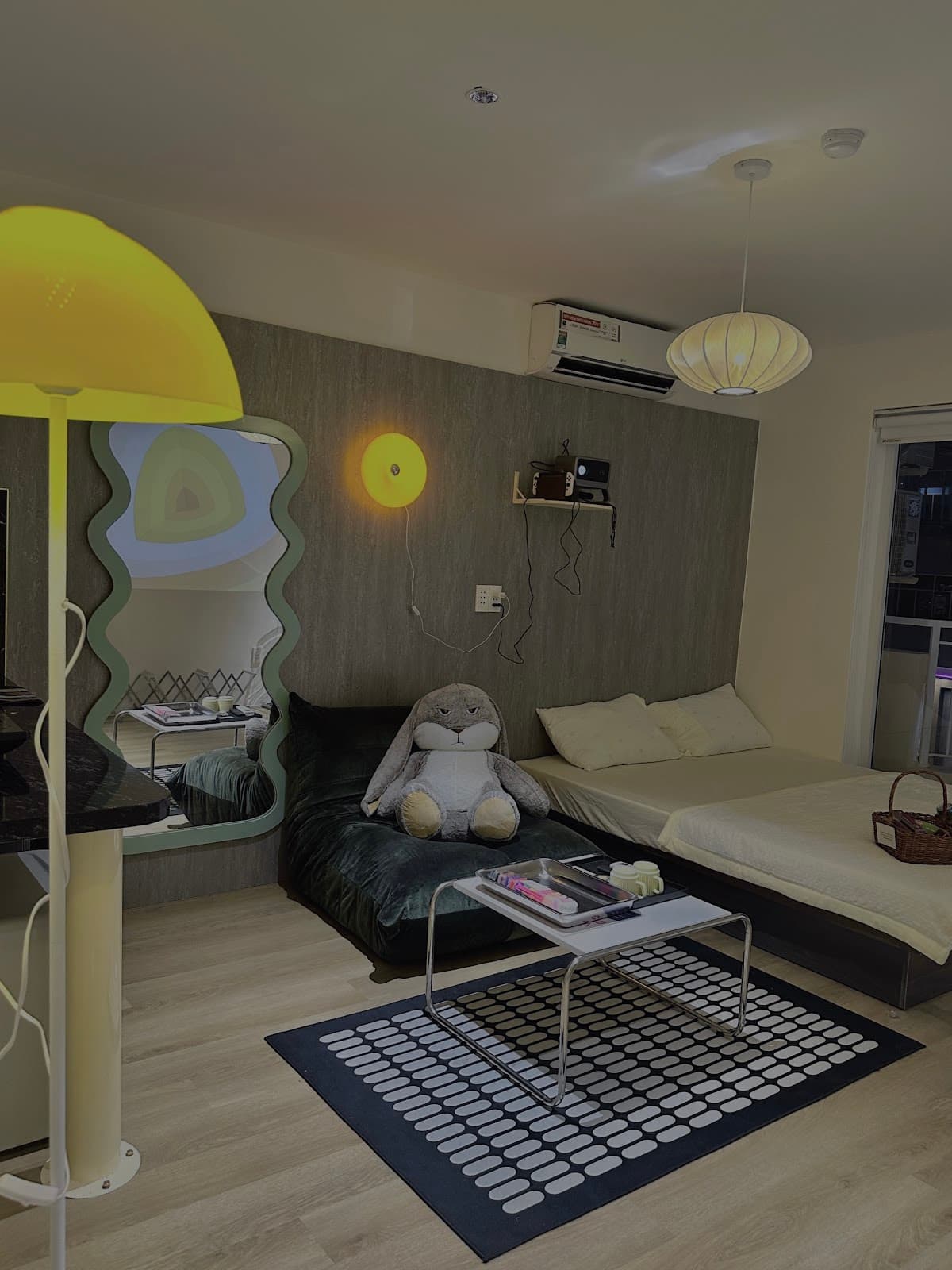 Home 8