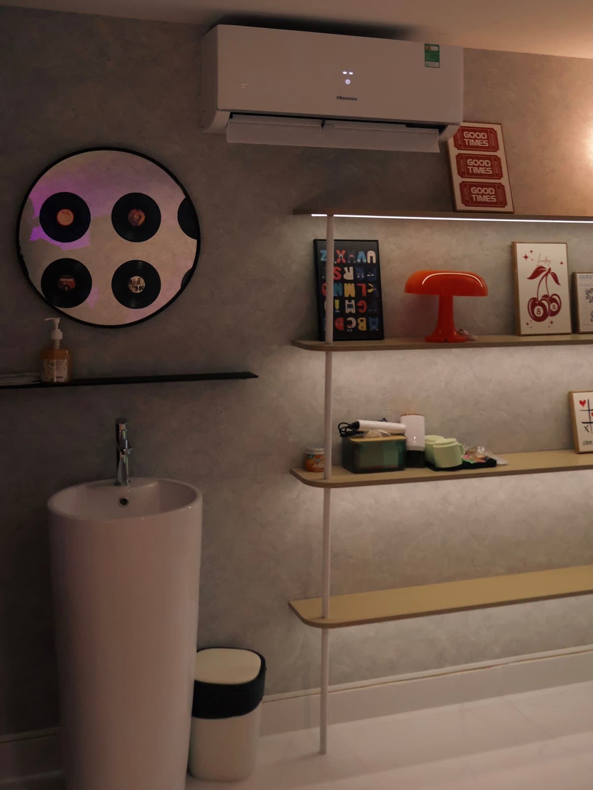 Box 403